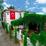 Ados Cesme