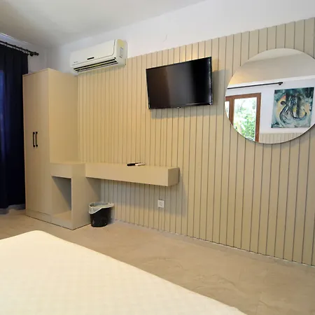 阿多斯酒店 Çeşme
