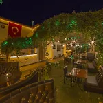 阿多斯酒店 酒店 2*