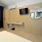 阿多斯酒店 Çeşme